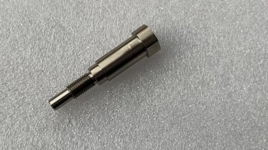 OEM自転車アクセサリースタッドピン炭化タングステンクランクピン